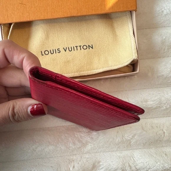 Louis Vuitton Red EPI Wallet - Picture 4 of 10